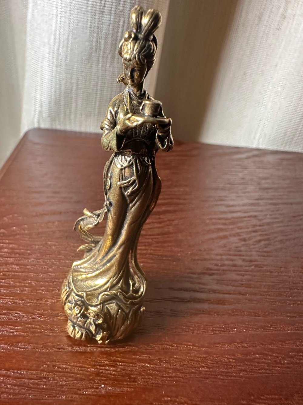 Mini Brass Collectible Figurine Tea Goddess Holding Tea Cup, Vintage Style - Picture 2 of 15